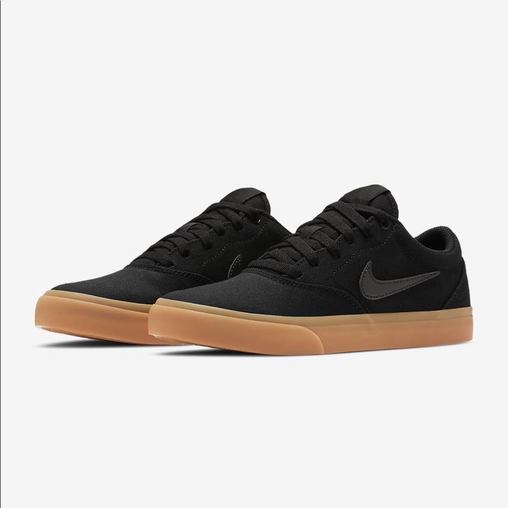 Nike SB charge canvas black